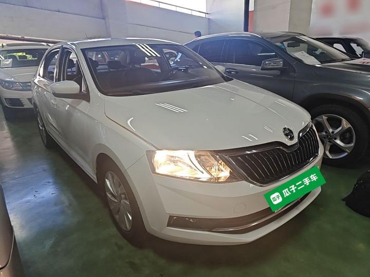 Rapid 2019 1.5L AT Comfort China VI photo 3