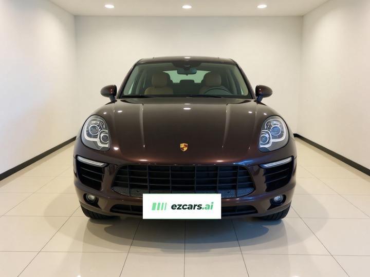2017 Macan 2.0T photo 2