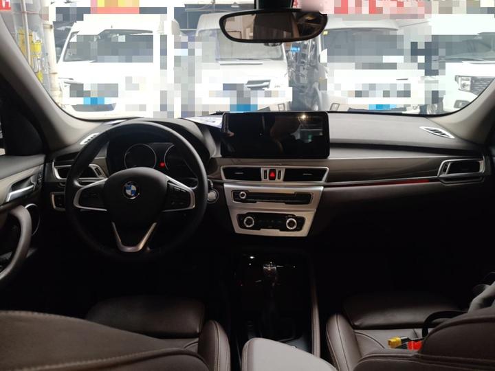 X1 2018 sDrive18Li Exclusive photo 2