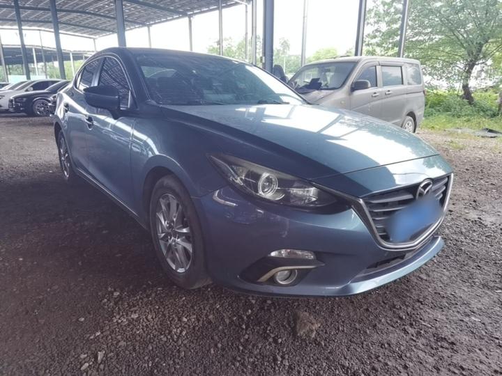 3 Axela 2016 Sedan 1.5L AT Comfort photo 3