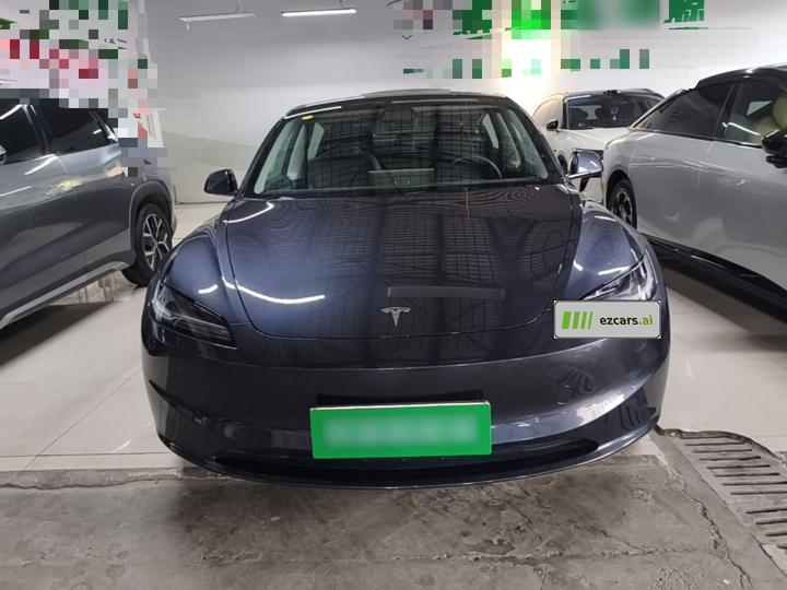 Model 3 2023 RWD photo 2