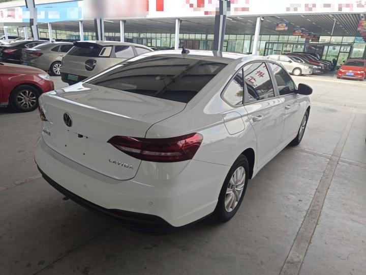 Lavida 2023 1.5L AT photo 6