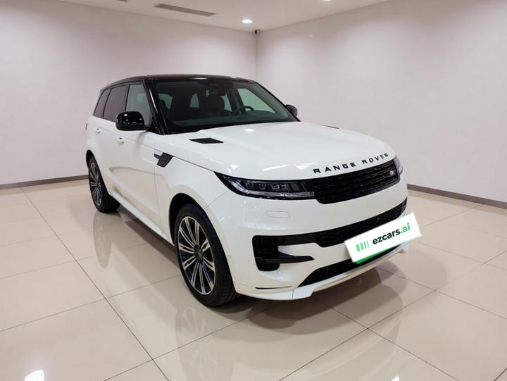 Range Rover Sport 2025 400PS Dynamic SE photo 3