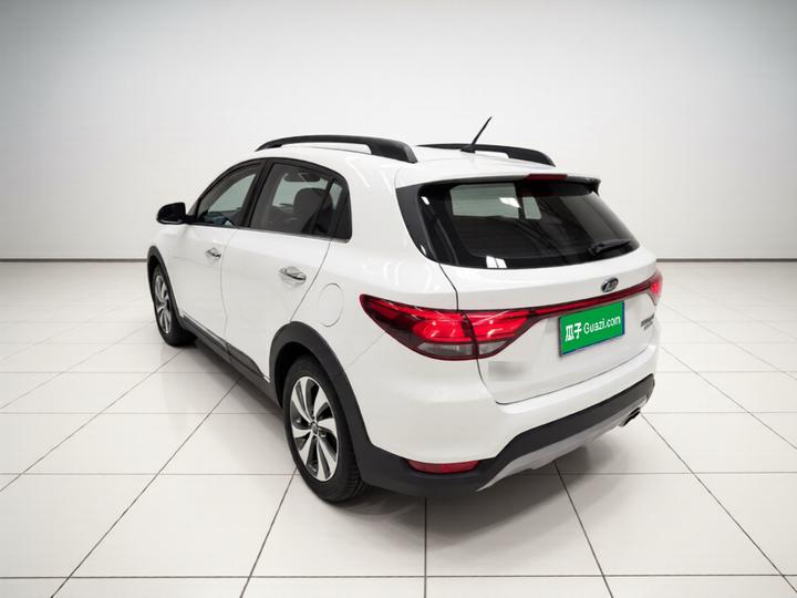 KX CROSS 2018 1.6L AT photo 4