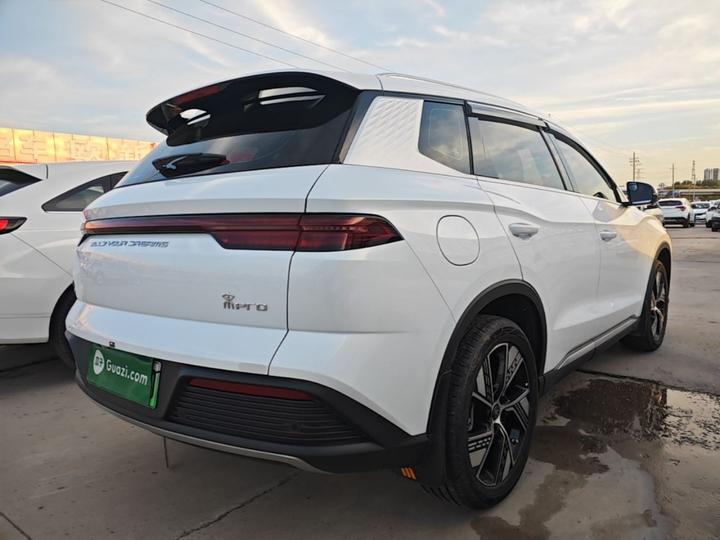 Song Pro EV 2024 Honor DM-i 110KM Excellence photo 6