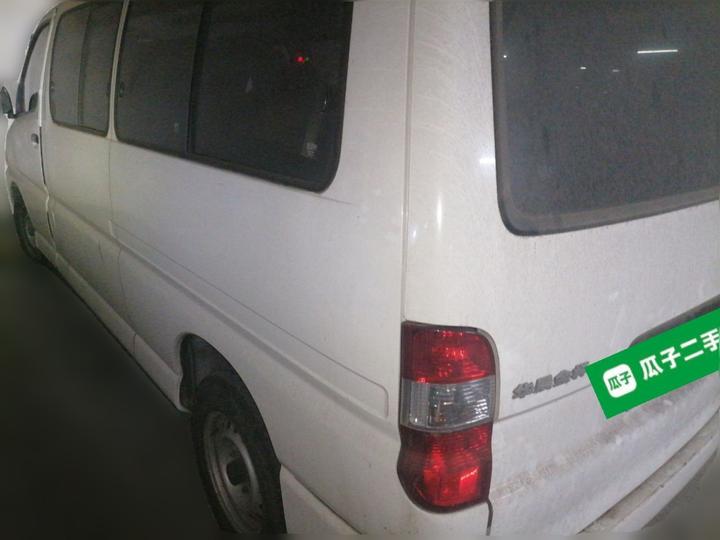 Jinbei 2017 2.0L Standard V19 photo 4