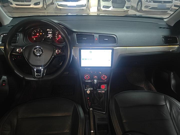 Lavida 2017 1.6L AT Comfort photo 2