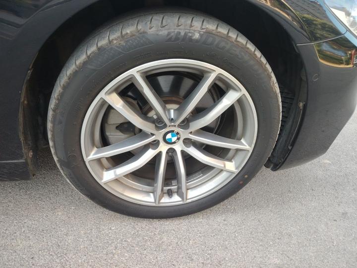5 Series 2018 525Li M Sport Package photo 8