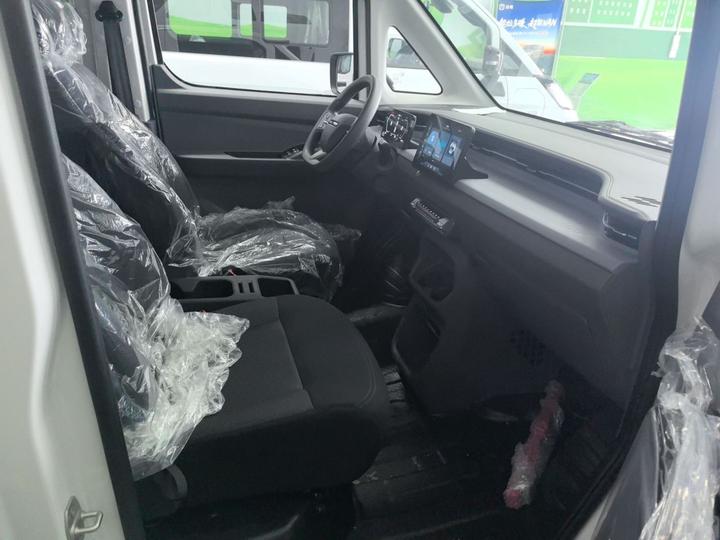 Xiangling U8 2026 Comfort 66.67kWh photo 6