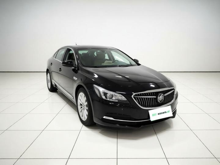 LaCrosse 2016 Facelift 28T Elite photo 3