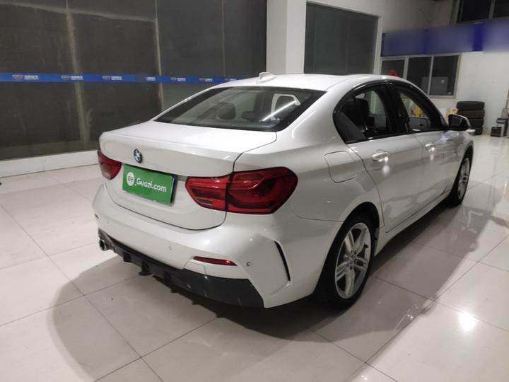 1 Series 2019 118i M Sport Package photo 6