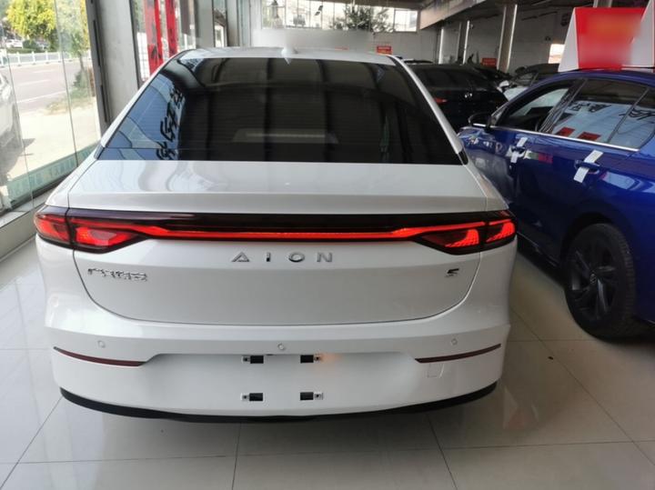 AION S 2023 580 LFP photo 3