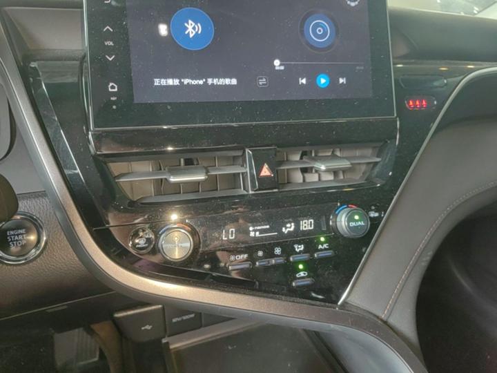 Camry 2023 2.5G Luxury photo 4