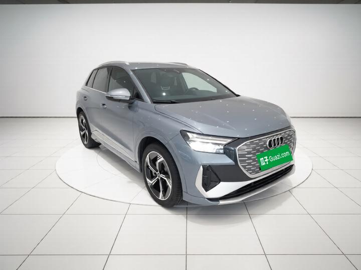 Q4 e-tron 2022 40 e-tron photo 3