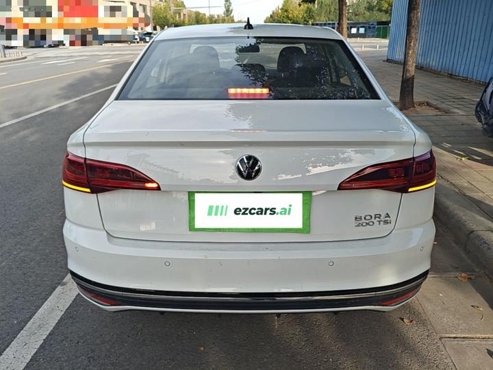 Bora 2024 200TSI DSGPRO photo 5