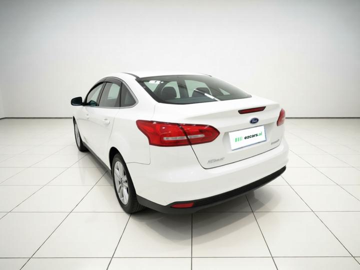 Focus 2017 Sedan 1.6L MT Comfort photo 4