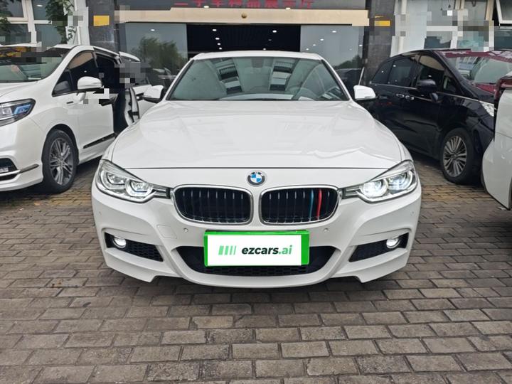 3 Series 2019 320i M Sport Package photo 2