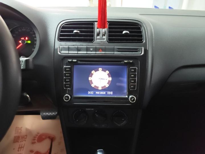 Polo 2016 1.4L AT photo 8