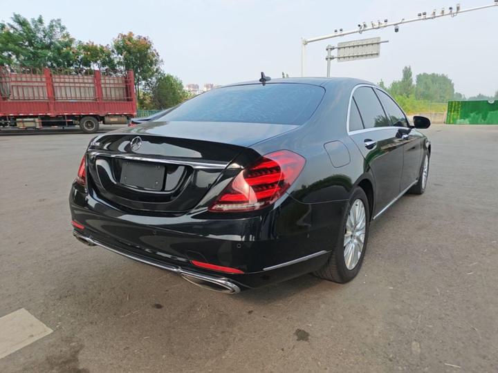 S-Class 2019 S 320 L photo 4