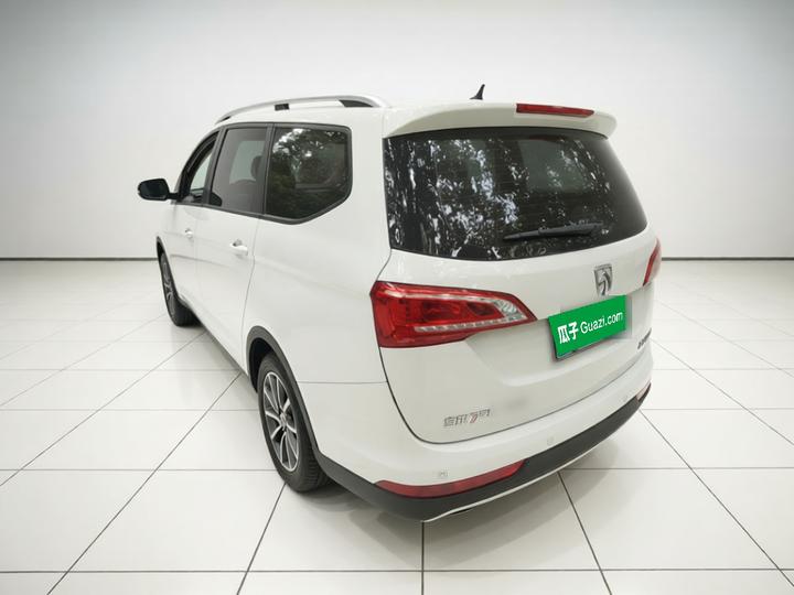 730 2017 1.5T MT Fashion 7-Seater China V photo 4
