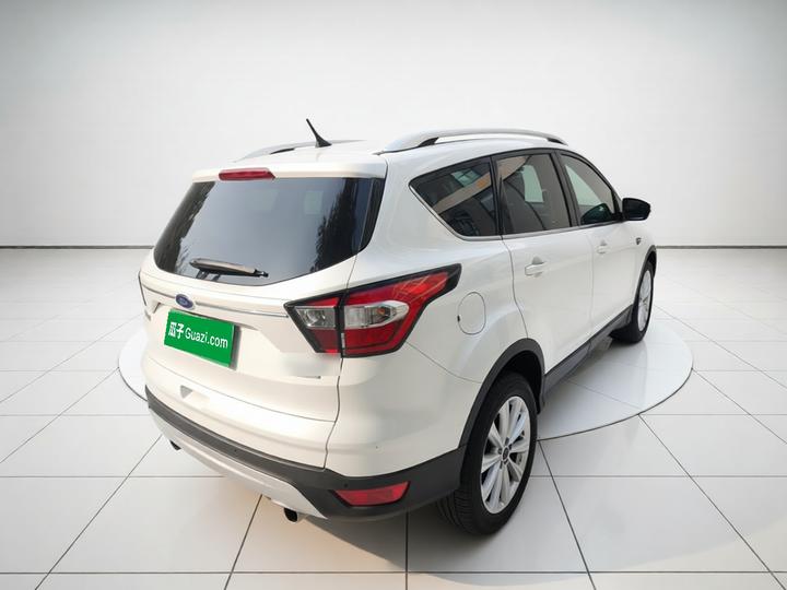 Kuga 2017 EcoBoost 180 RWD photo 6