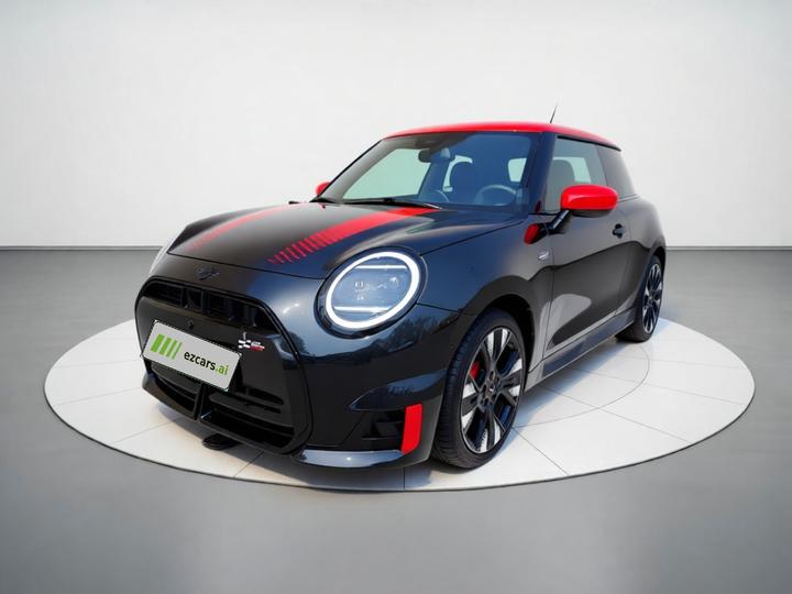 MINI COOPER JCW 2025 JOHN COOPER WORKS