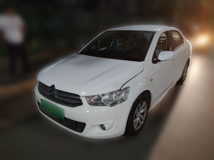 2014 1.6L MT Fashion