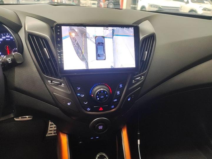 Veloster 2015 1.6T AT Luxury photo 8