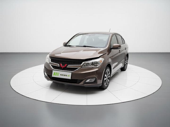 Wuling Hongguang 2015 1.5L S1 Luxury China V