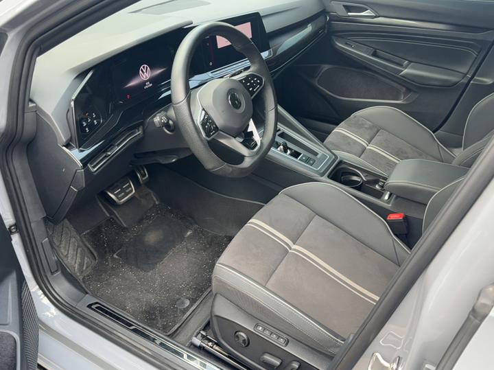 Golf 2023 Facelift 280TSI DSG R-Line photo 2
