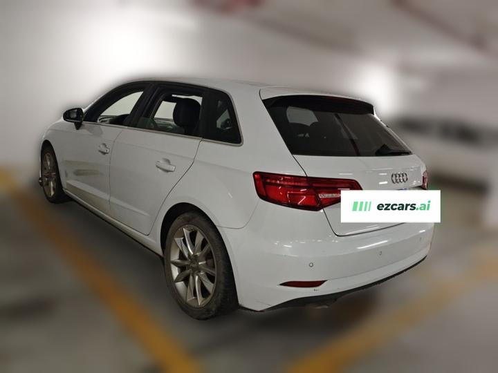 A3 2017 Sportback 35 TFSI Progressive photo 4