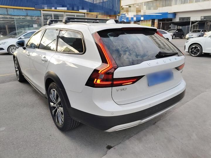 V90 2021 Cross Country B5 AWD photo 4