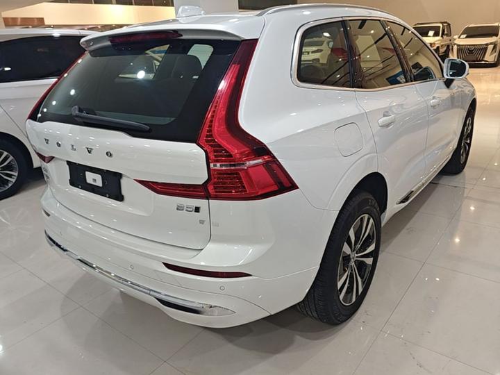 XC60 2025 B5 AWD Luxury photo 6