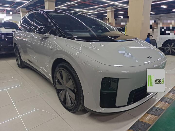 Li Auto i8 2025 Standard photo 3