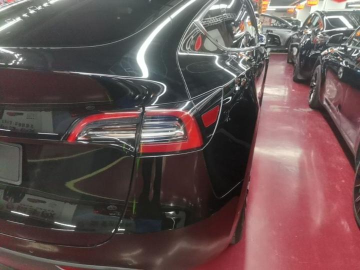Model Y 2022 RWD photo 7