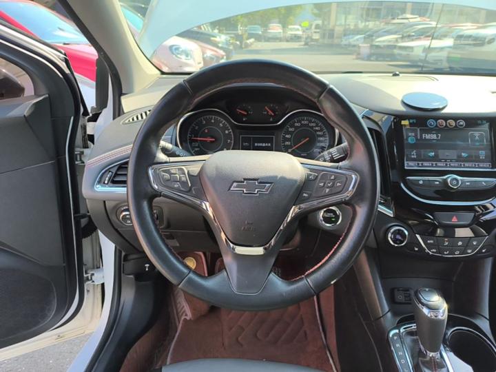 2018 Redline 330T DCT photo 6