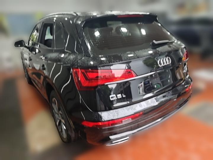 Q5L 2024 40 TFSI Luxury Dynamic photo 4
