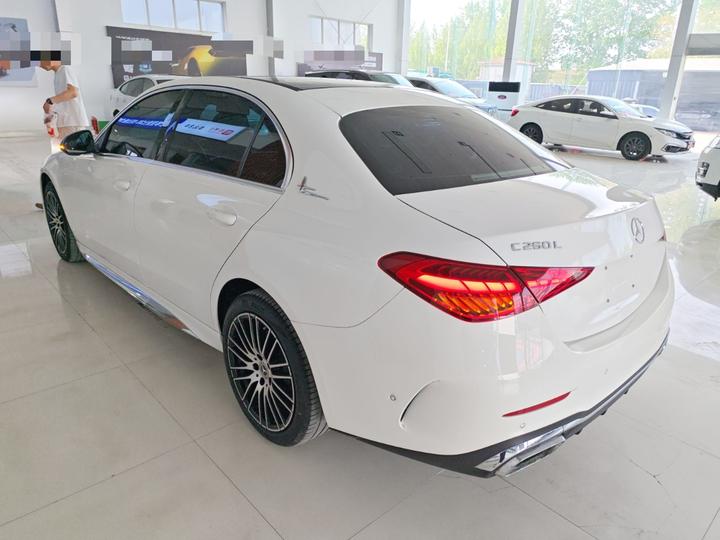 C-Class 2023 Facelift C 260 L Sport photo 4