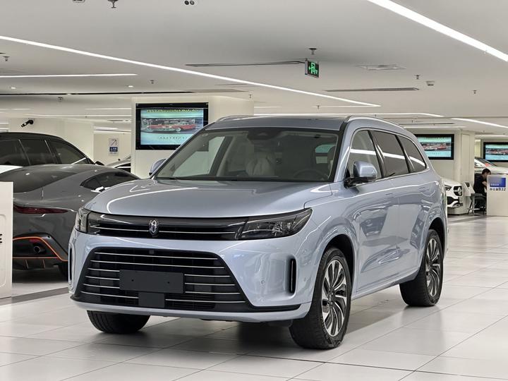 HIMA AITO M7 2022 1.5T AWD Luxury