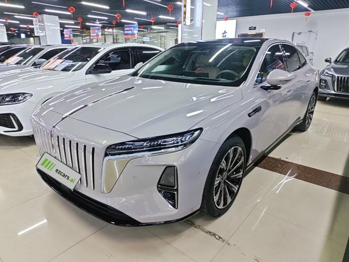 H7 PHEV 2026 210 AWD