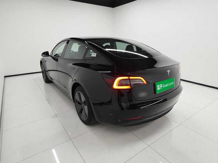 Model 3 2022 RWD photo 4
