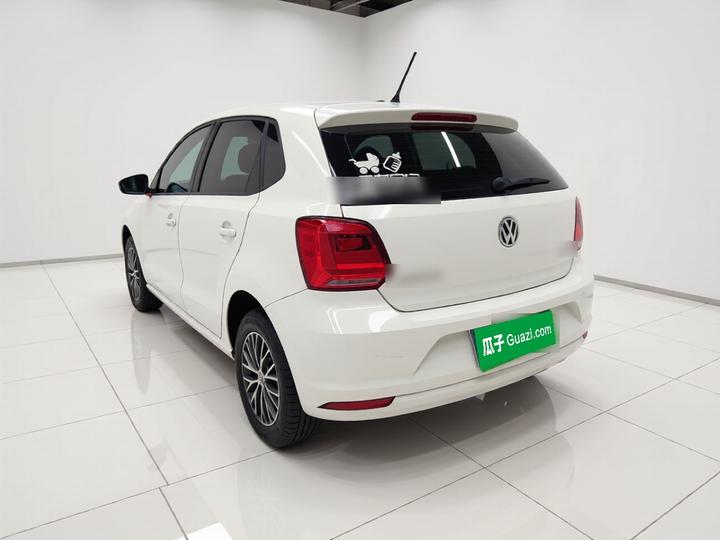 Polo 2016 1.4L MT photo 4