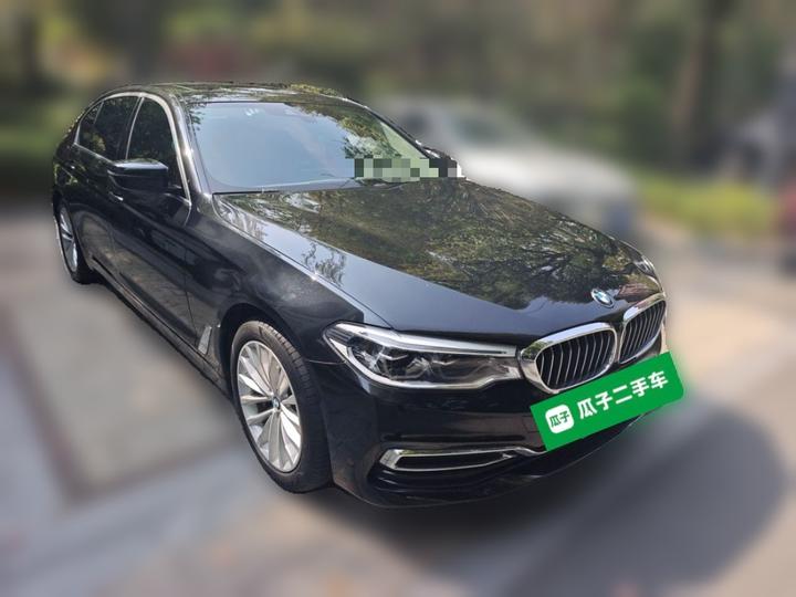 5 Series EV 2020 Upgraded 530Le Luxury photo 3