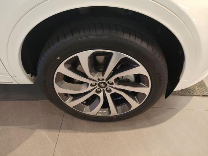Discovery Sport 2024 Performance Tech photo 8