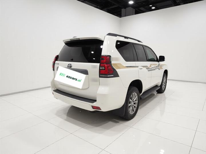 Prado 2018 3.5L AT TX-L photo 4