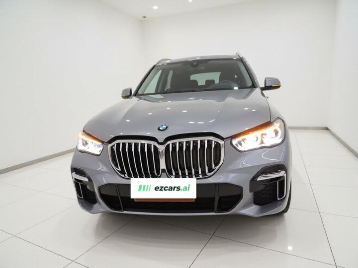 X5 2022 Facelift xDrive 30Li Exclusive M Sport Package photo 2