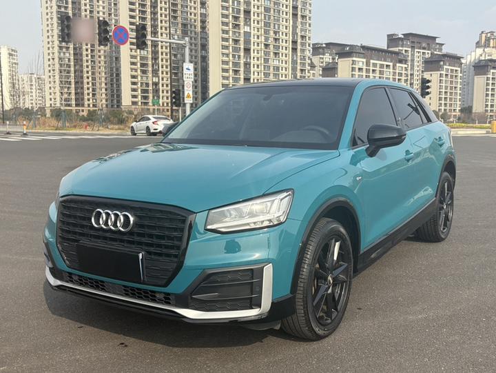 Q2L 2020 35 TFSI Progressive Dynamic