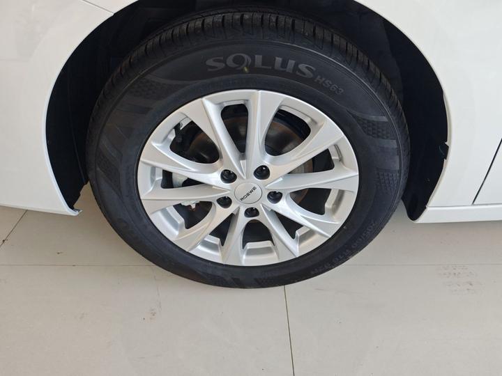 i5 2026 1.5L CVT Luxury photo 4