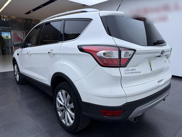 Kuga 2017 EcoBoost 180 AWD photo 4