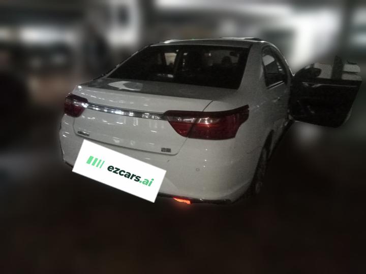 Vision 2018 1.5L MT photo 6